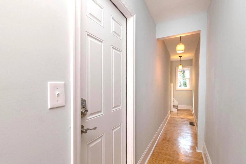 Budget Bed Room Near Downtown Inner Harbor W Free Parking 巴尔的摩 外观 照片