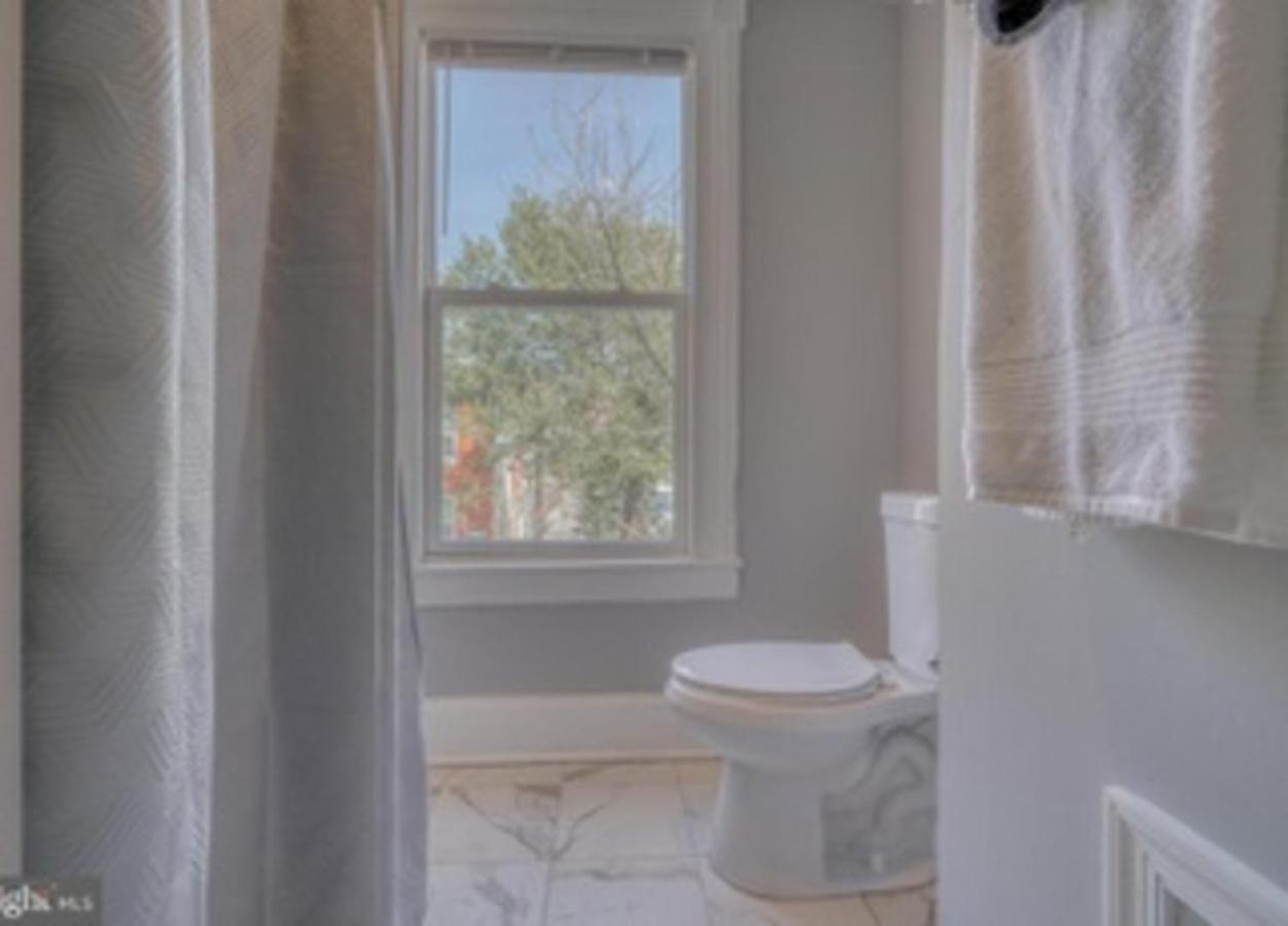 Budget Bed Room Near Downtown Inner Harbor W Free Parking 巴尔的摩 外观 照片