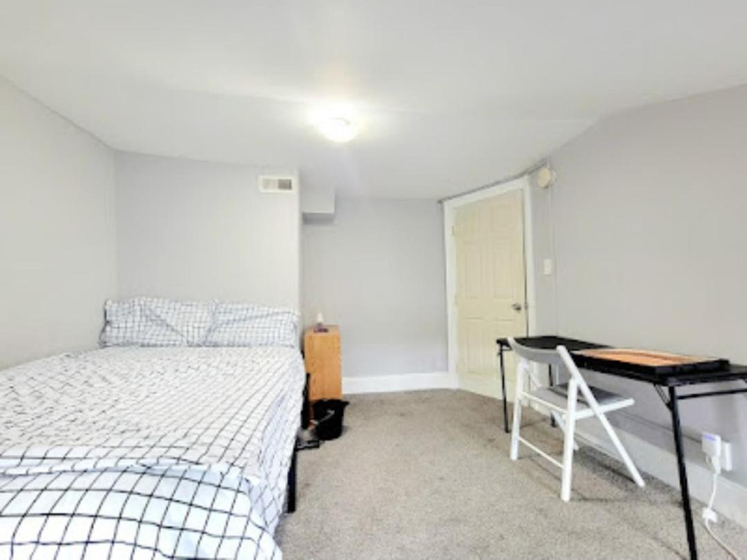 Budget Bed Room Near Downtown Inner Harbor W Free Parking 巴尔的摩 外观 照片